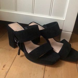 Never Worn! Zara sandal